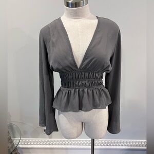 VENUS BELL SLEEVE TOP